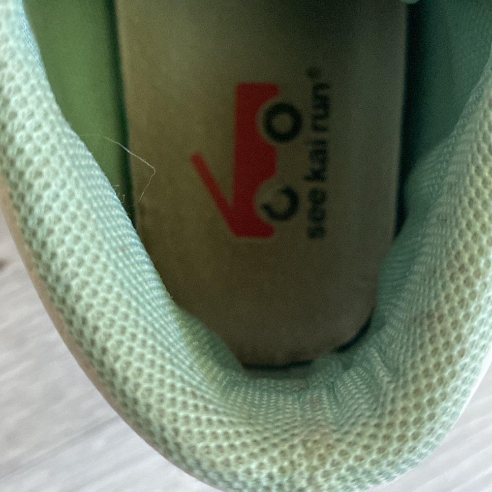 Girls See Kai Run toddler sneaker size 12 - Picture 3 of 7